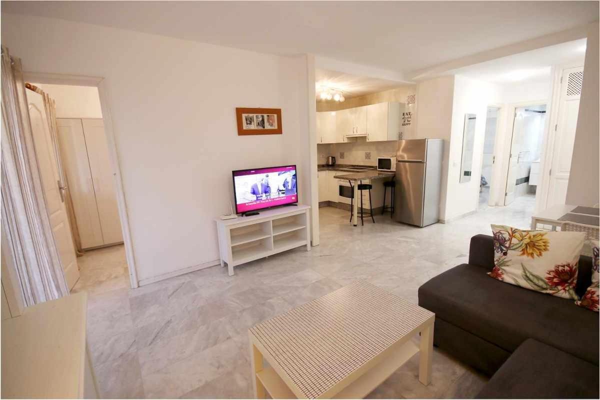 Dinastia B401 By Tenerife Rental & Sales Los Cristianos  Exterior photo